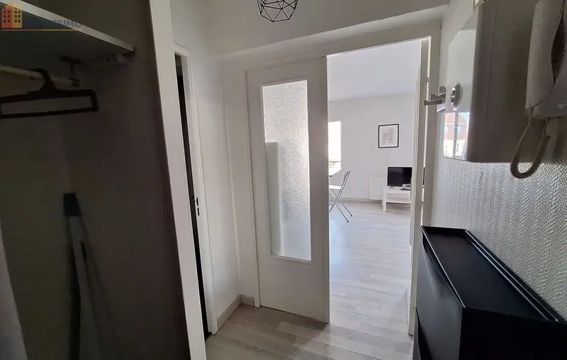 Studio meublé 31m² Reims 51100 - Lumineux, DPE C - Photo 2
