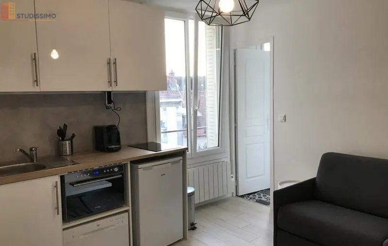 Studio meublé 19m² Reims 51100 - Meublé, 3e étage - Photo 5