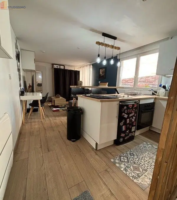 Studio meublé 25m² Reims 51100 - Cour, centre-ville - Photo 2