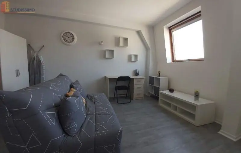 Studio meublé 23m² Reims - Calme, 3e étage - Photo 7