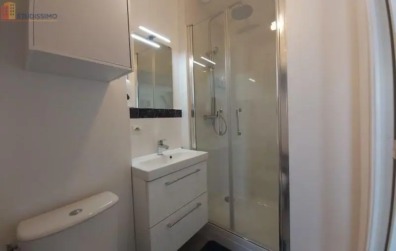 Studio meublé 23m² Reims - Calme, 3e étage - Photo 2