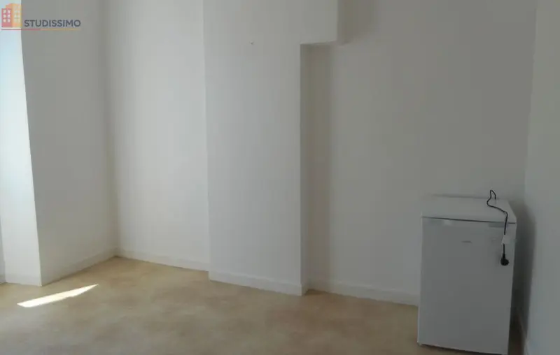 Studio 30m² Reims 51100 - Photo 5