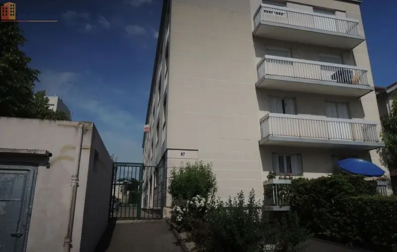 Studio 28m² Reims 51100 - Photo 1