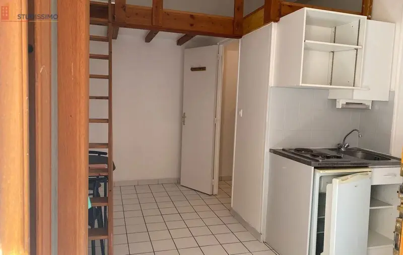 Studio 12m² Reims 51100 - Mezzanine, proche Av. Jean Jaurès - Photo 2