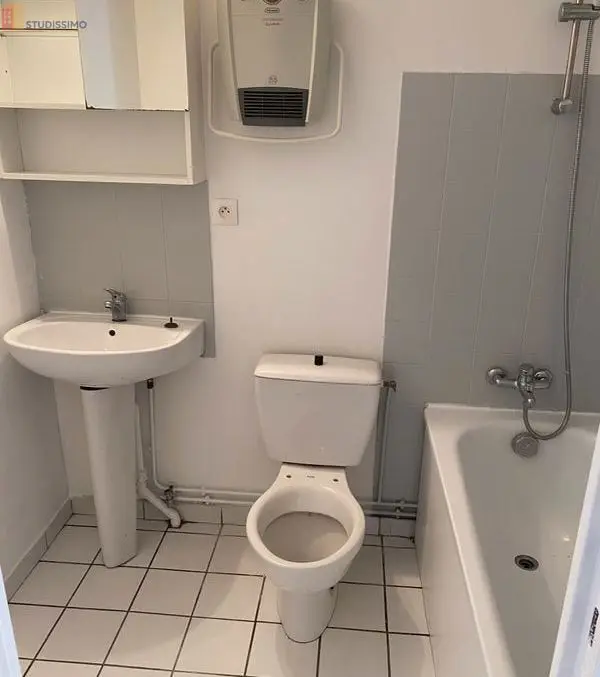 Studio 12m² Reims 51100 - Mezzanine, proche Av. Jean Jaurès - Photo 1