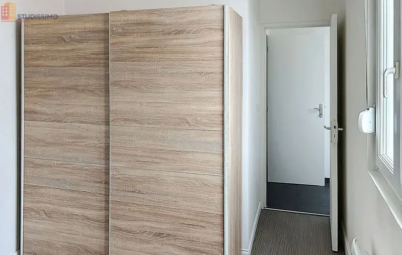 Studio 32m² Reims 51100 - Photo 3