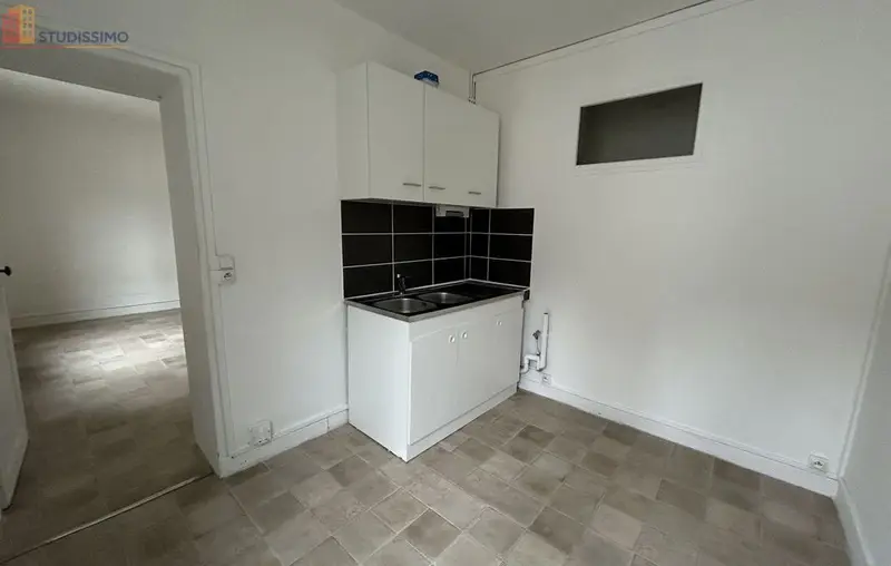 Studio 26m² Reims - 1er étage - Photo 5