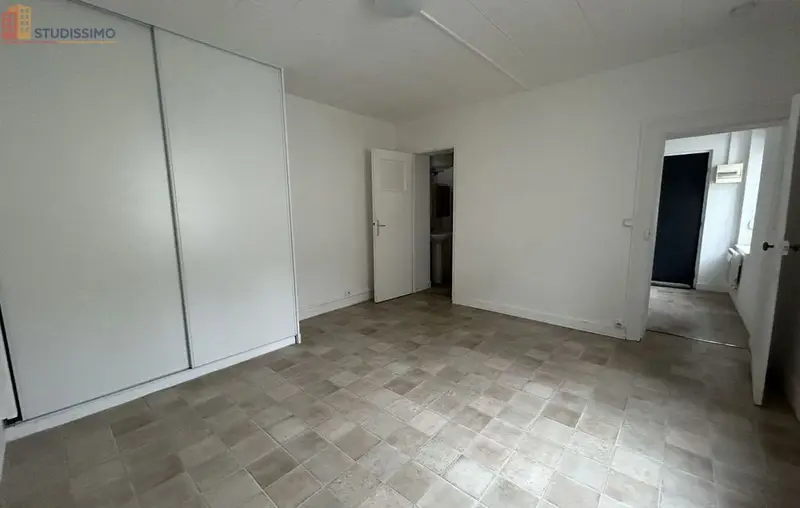 Studio 26m² Reims - 1er étage - Photo 3