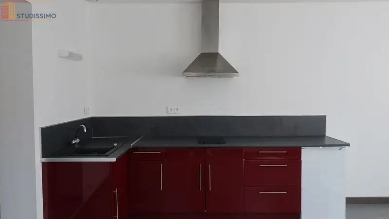 Studio 25m² Reims 51100 - Photo 4