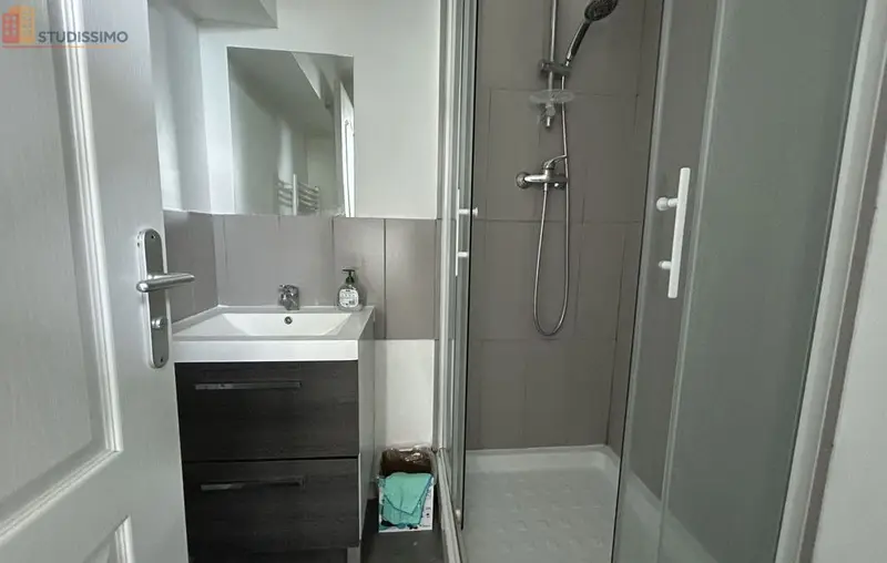 Studio 18m² Reims 51100 - Photo 1