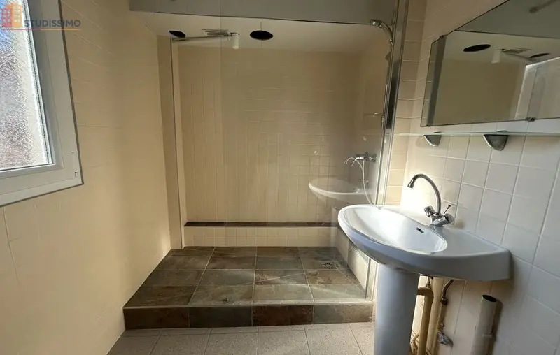 Studio 27m² Reims - Meublé, lumineux - Photo 1