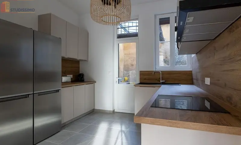 Studio meublé 12m² Reims 51100 - Meublé, DPE C - Photo 2