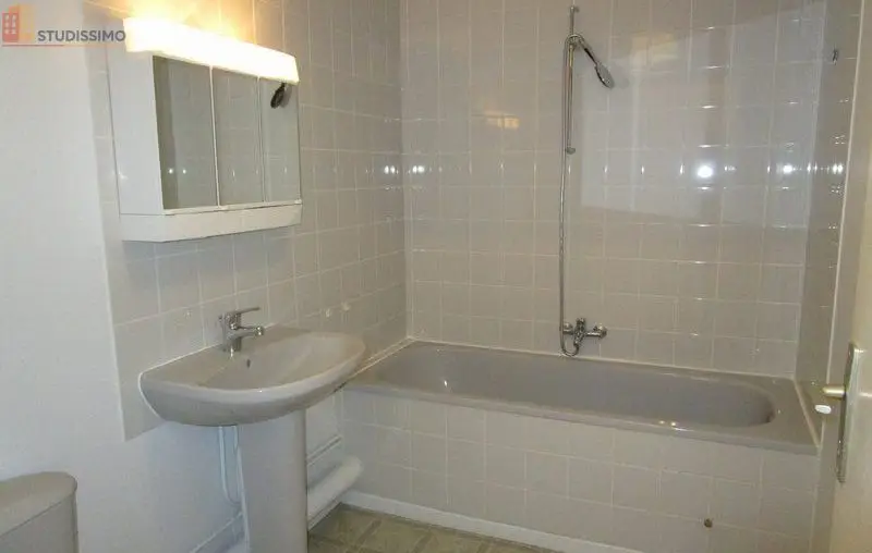 Studio 25m² Reims 51100 - Photo 1