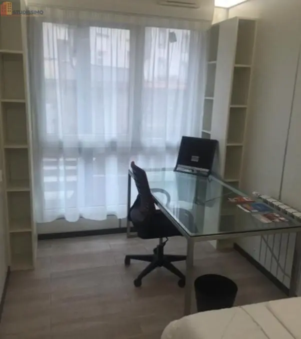 Studio meublé 22m² Reims 51100 - Meublé, 1er étage - Photo 1
