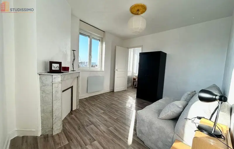 Studio meublé 23m² Reims - Lumineux, au 3e étage - Photo 1