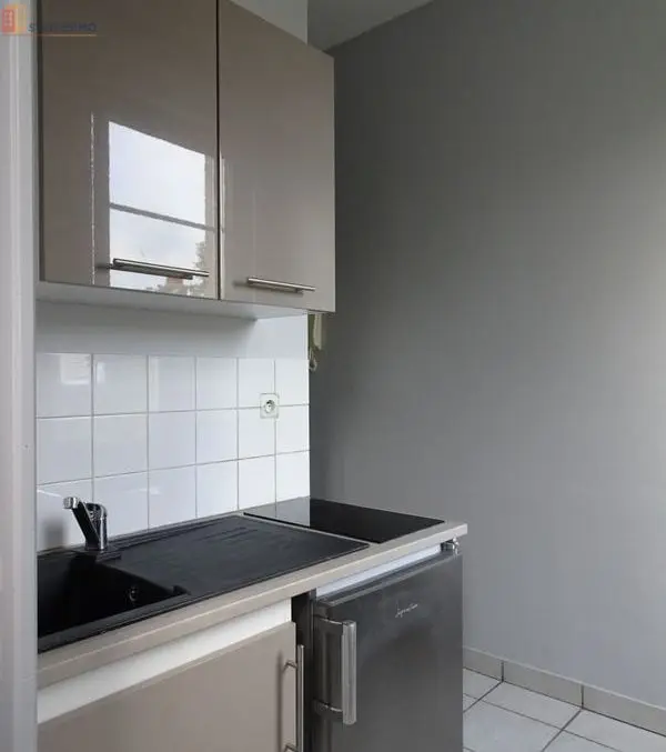 Studio 24m² Reims 51100 - Photo 2