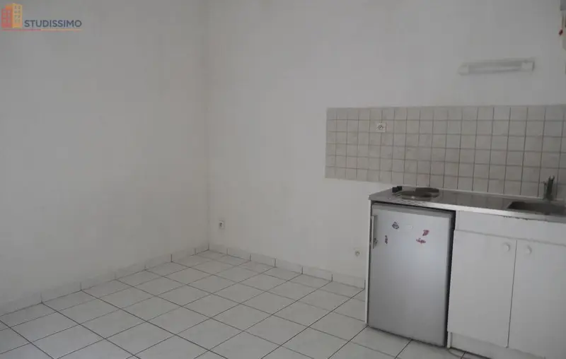 Studio 16m² Reims 51100 - Photo 3