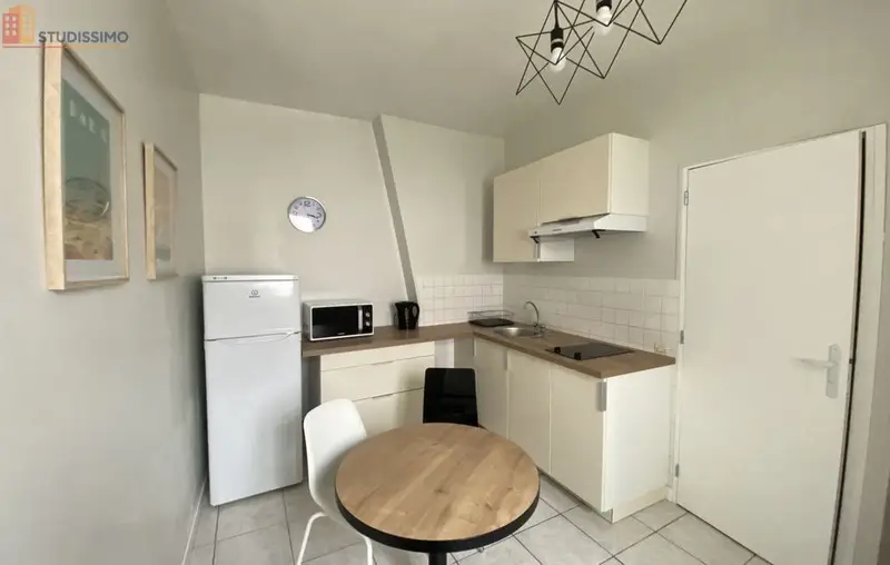 Studio meublé 29m² Reims - Meublé, DPE D - Photo 4