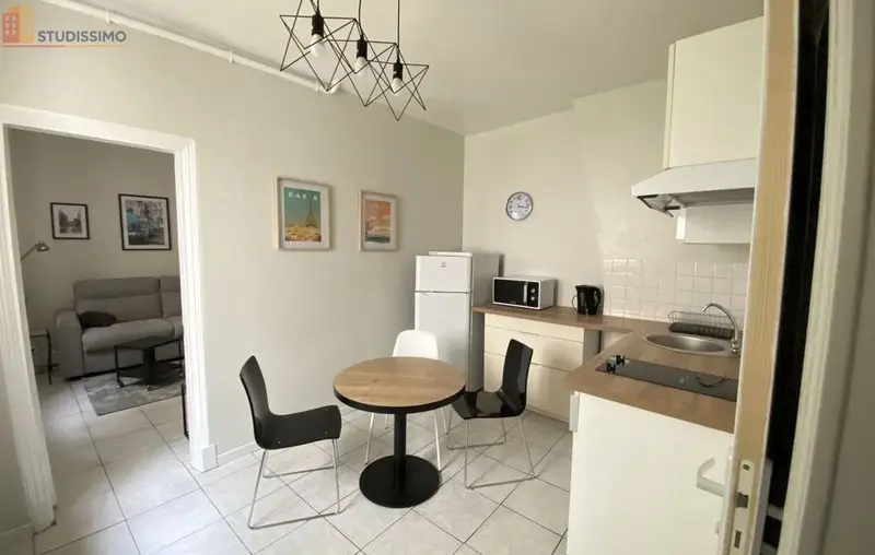 Studio meublé 29m² Reims - Meublé, DPE D - Photo 1