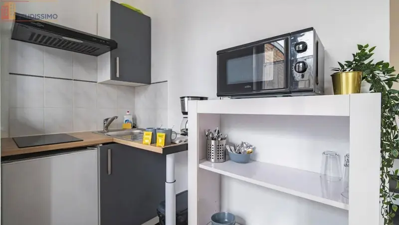 Studio meublé 21m² Reims 51100 - Meublé, 1er étage - Photo 3