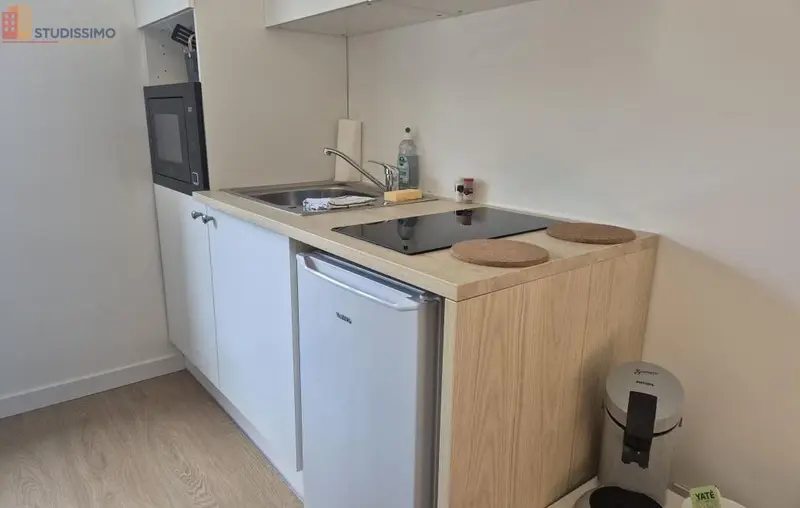 Studio meublé 28m² Reims 51100 - Meublé, DPE C - Photo 9