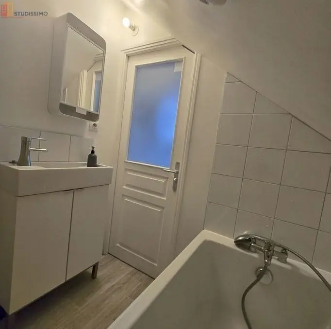 Studio meublé 20m² Reims 51100 - Cosy, toutes charges comprises - Photo 1