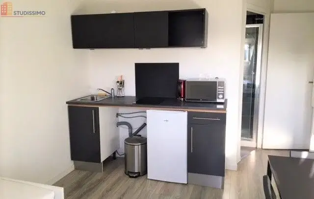 Studio 14m² Reims centre - Meublé, lumineux - Photo 2