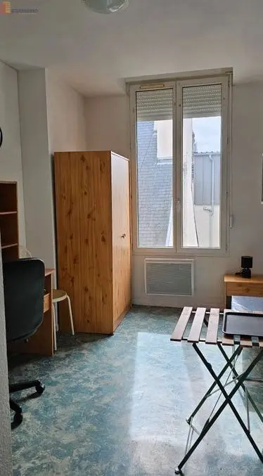 Studio meublé 15m² Reims centre-ville - Rue Gambetta - Photo 2