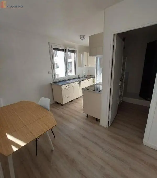 Studio 31m² Reims 51100 - Meublé, DPE D - Photo 3