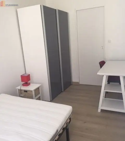 Studio meublé 10m² Reims 51100 - Meublé, DPE C - Photo 1