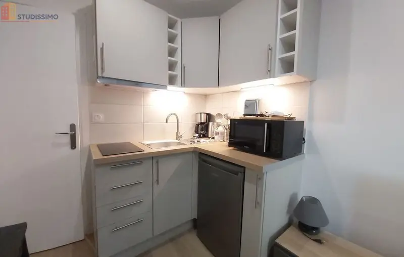 Studio meublé 15m² Reims 51100 - Meublé, DPE D - Photo 4