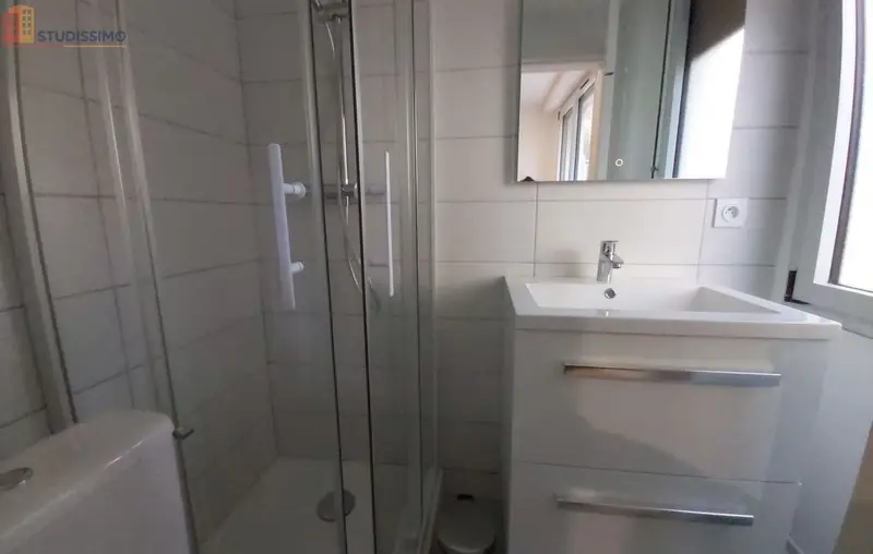 Studio meublé 15m² Reims 51100 - Meublé, DPE D - Photo 3