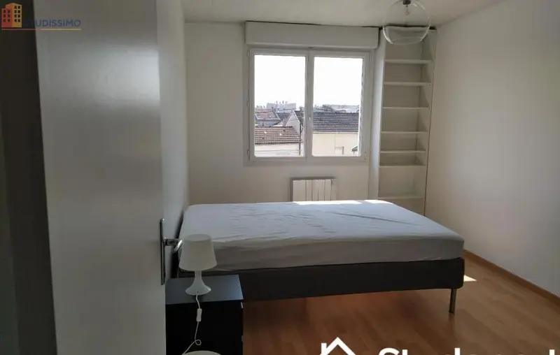 Studio meublé 13m² Reims 51100 - Calme, au 3e étage - Photo 3