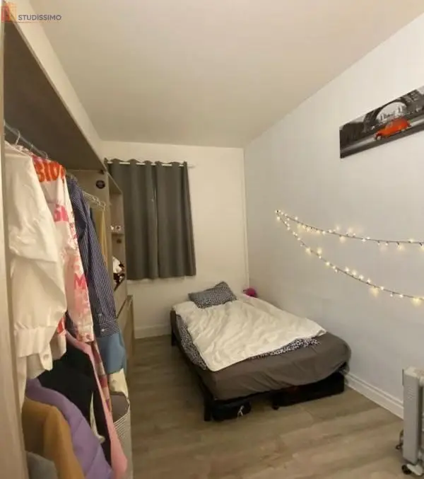 Studio meublé 18m² Reims 51100 - Meublé, 1er étage - Photo 4