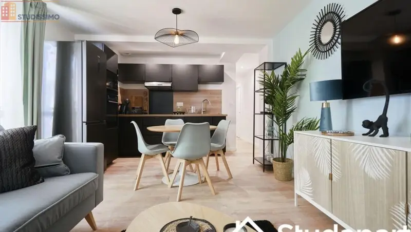 Studio meublé 12m² Reims 51100 - Meublé, 2e étage - Photo 2