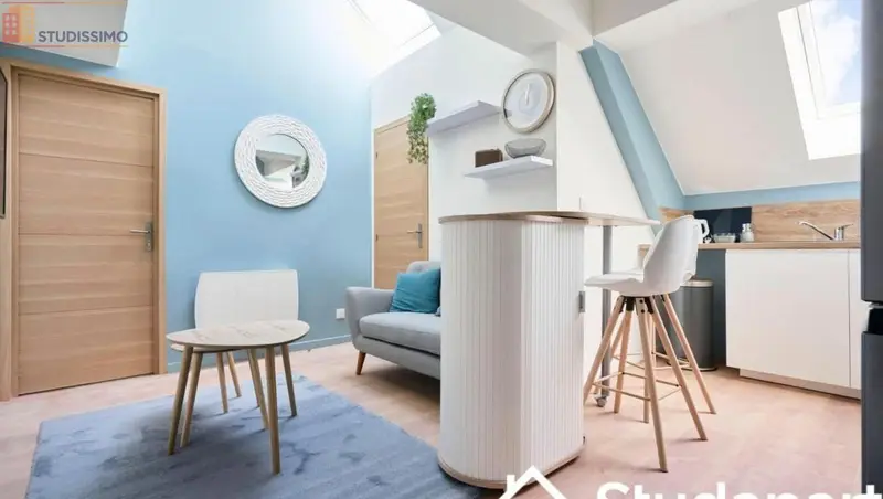 Studio 11m² Reims 51100 - Meublé, lumineux - Photo 1