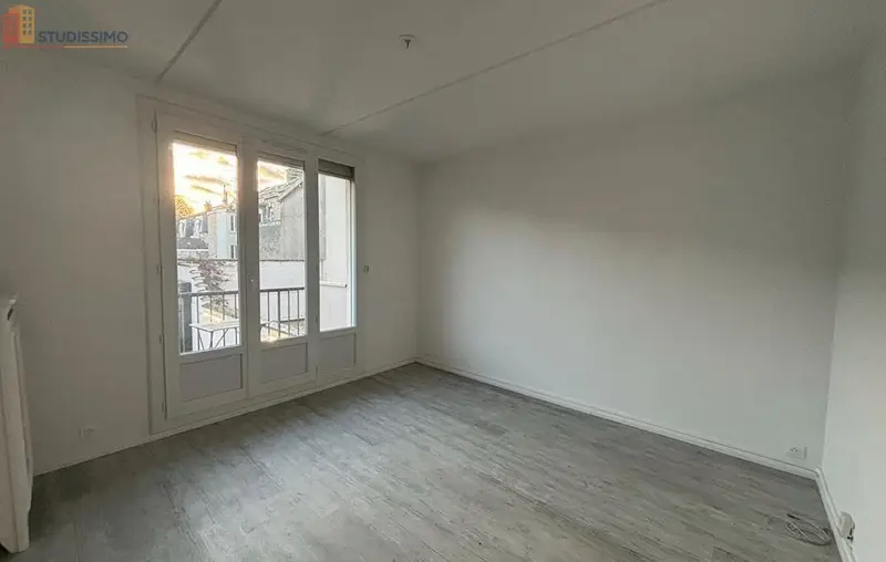 Studio 22m² Reims 51100 - Photo 3