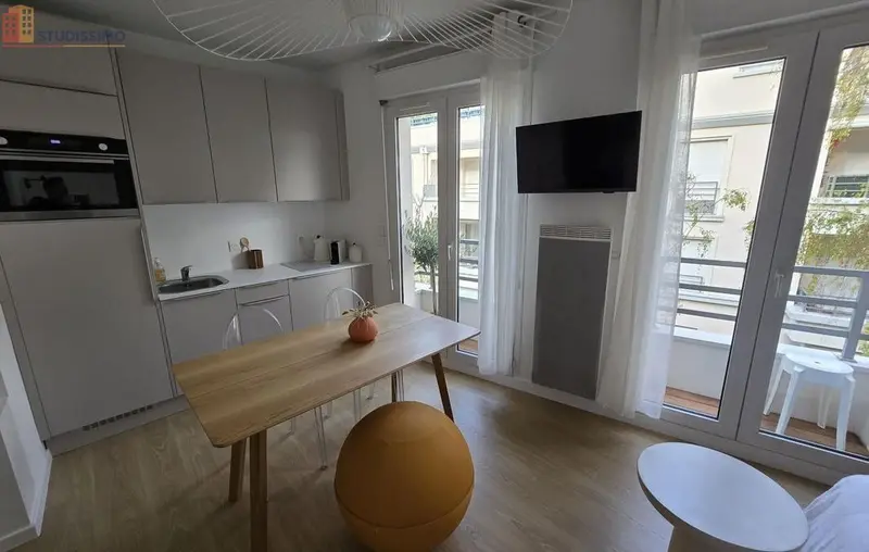 Studio meublé 19m² Reims 51100 - Meublé, DPE D - Photo 6