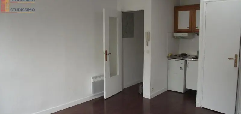 Studio 22m² Reims 51100 - Meublé, proche transports et commerces - Photo 1