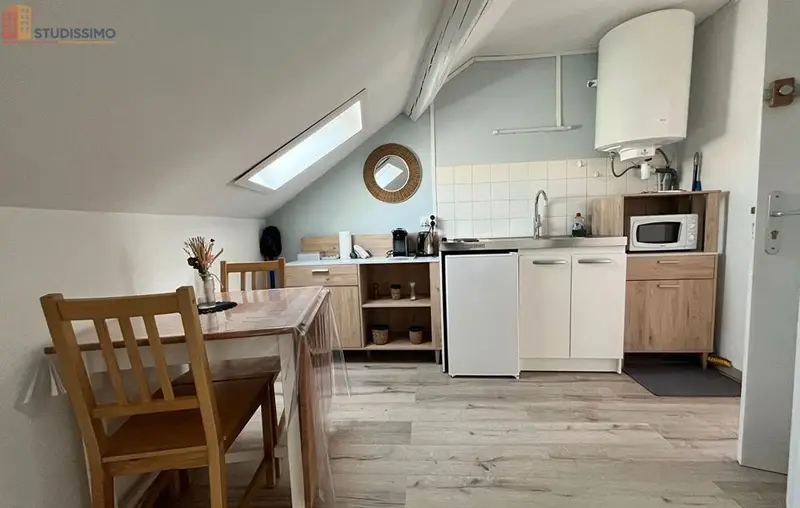 Studio meublé 14m² Reims 51100 - Au calme, 3e étage - Photo 5