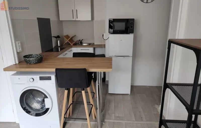Studio meublé 24m² Reims centre - Proche place Aristide Briand - Photo 2