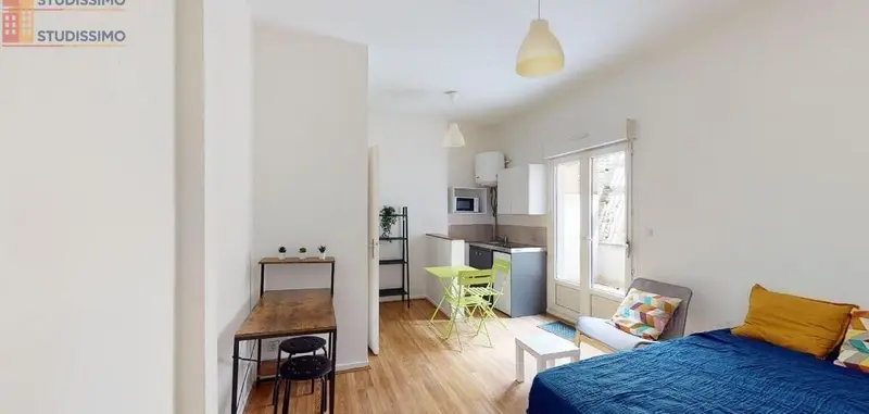 Studio meublé 17m² Reims 51100 - Meublé, 3e étage - Photo 1