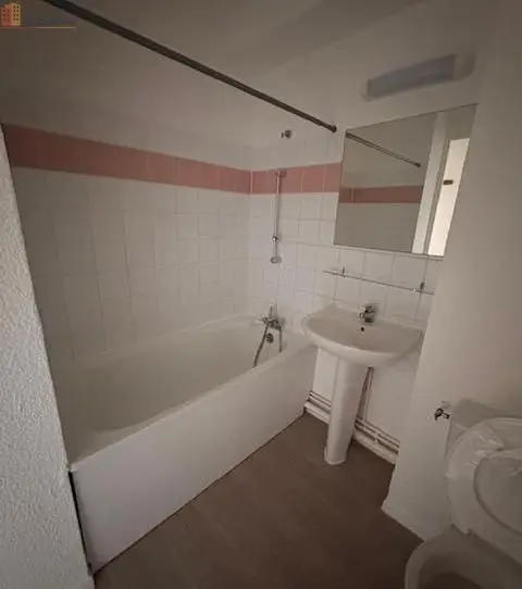 Studio 19m² Reims 51100 - Photo 1
