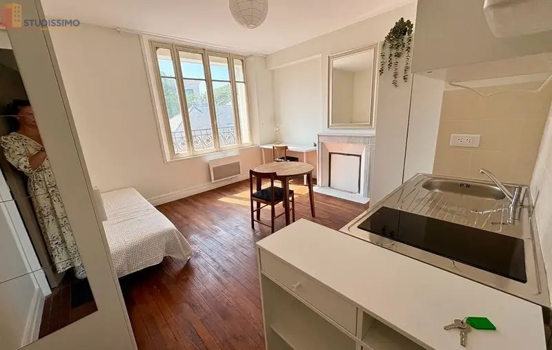 Studio 25m² Reims centre - Meublé, rénové, calme - Photo 2