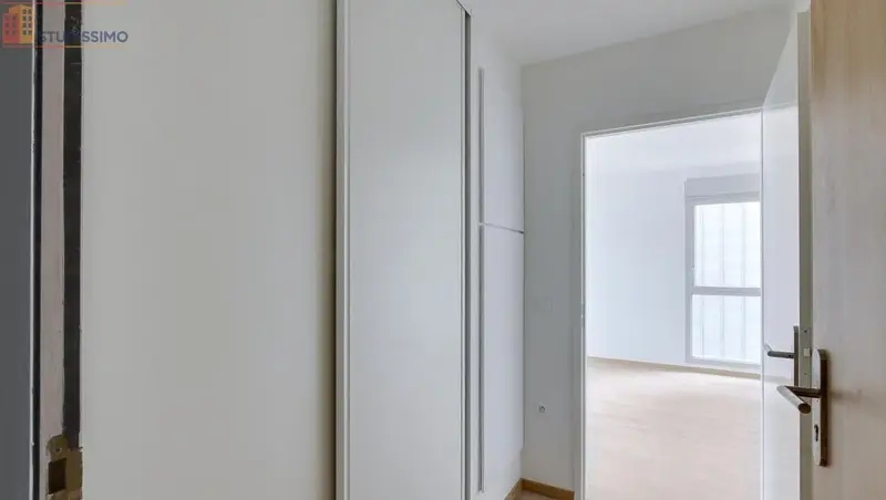Studio 35m² Reims 51100 - Lumineux, DPE C - Photo 2