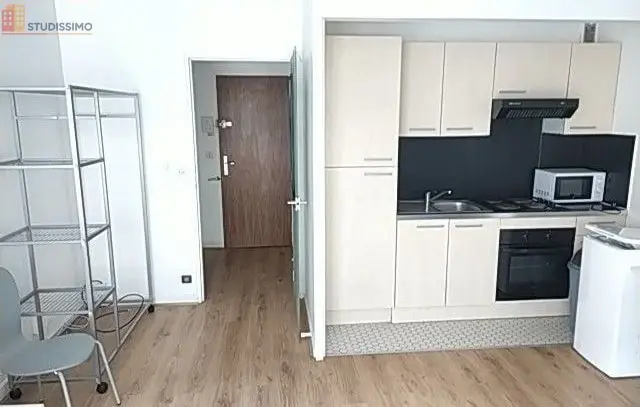 Studio 24m² Reims centre - Meublé, lumineux - Photo 2