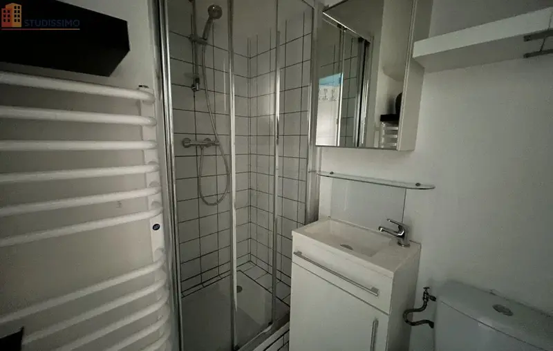 Studio 27m² Reims 51100 - Meublé - Photo 1