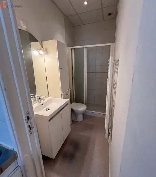 Studio 22m² Reims centre-ville - Photo 1