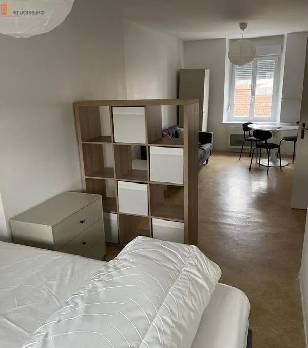 Studio meublé 28m² Reims centre - Hypercentre, lumineux - Photo 2