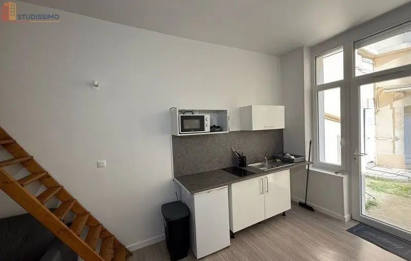 Studio meublé 24m² Reims 51100 - Grand, meublé - Photo 2